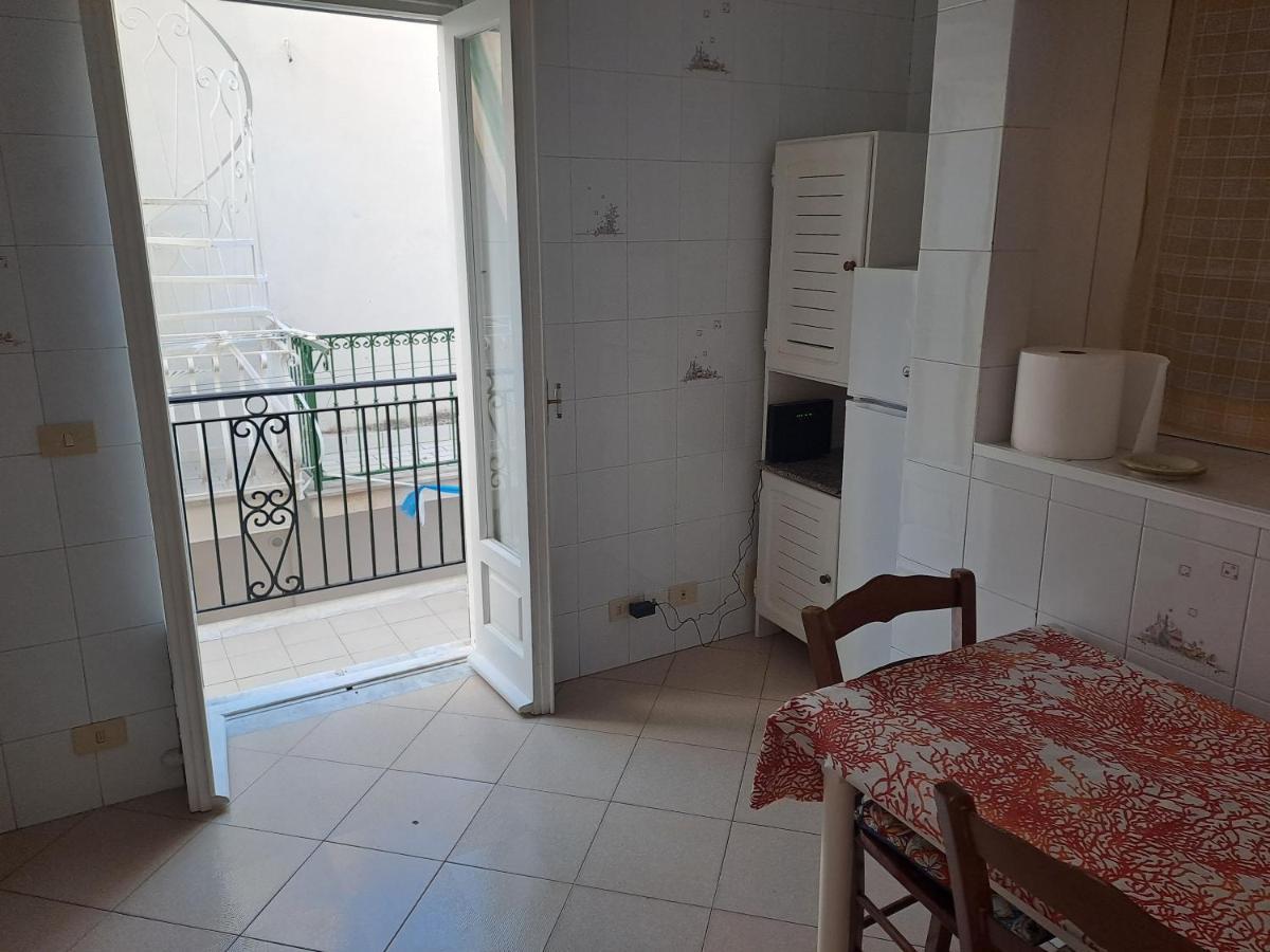 Dreamhouse Ischia-Lacco Ameno In Pieno Centro A Soli 70 Metri Dal Mare! Luaran gambar
